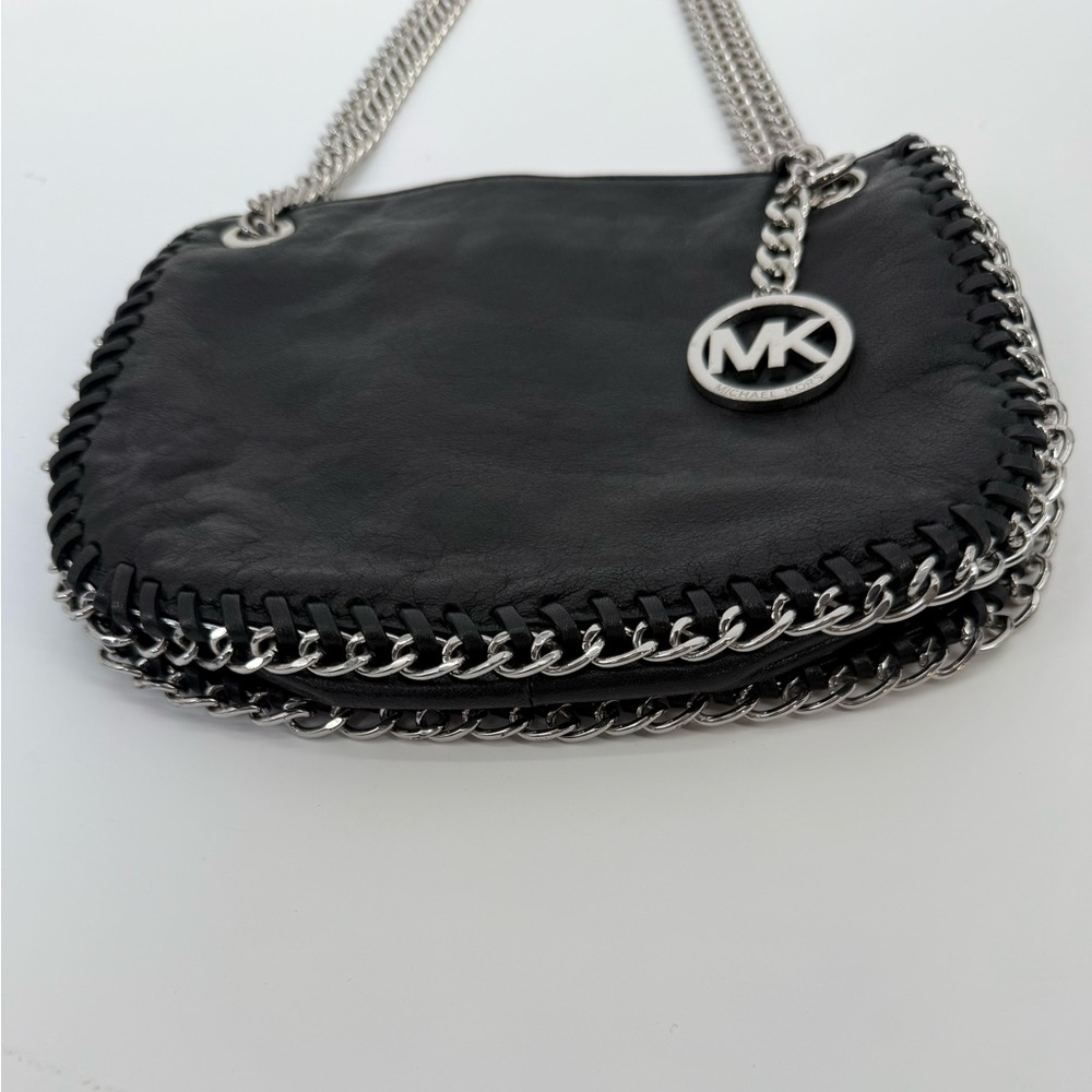 Michael Michael Kors Black Leather Shoulder/Crossbody Chelsea Silver Chain Bag - Picture 8 of 17